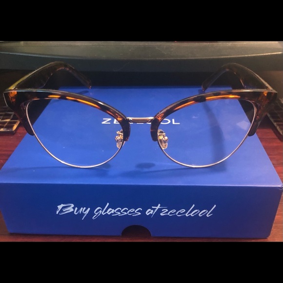 Zeelool frames only - Tortoiseshell - Picture 5 of 5
